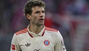 开云体育-不给穆勒提供新合同？迈耶：无法理解这个决定 他是俱乐部的灵魂