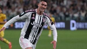 kaiyun-意媒：米兰与DV9再次接触，球员对米兰的薪资合同持开放态度