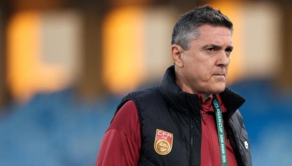 开云官网-半场压哨破门！彭啸轰世界波，媒体人热议：8位数身价还得涨