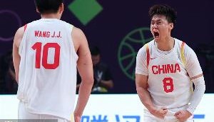 开云官网-媒体人：澳大利亚打得简单但两套阵容很均衡 咱们一定要相信能赢