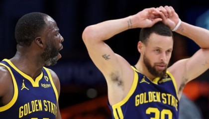 勇士打硬仗还靠库追汤！铁三角卡位战逞威扎心湖人