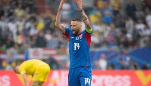 罗体：什克里尼亚尔可能回意甲，拉齐奥对他感兴趣&amp;高年薪是阻碍